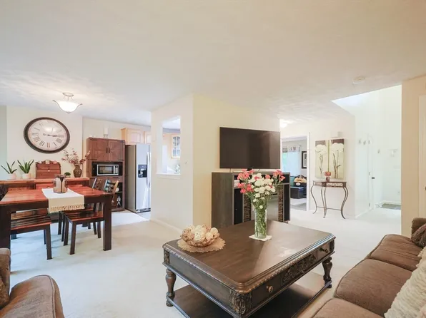 249 Meeting House Path Unit 249, Ashland, MA 01721