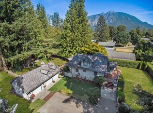 1234 NW 14th St, North Bend, WA 98045