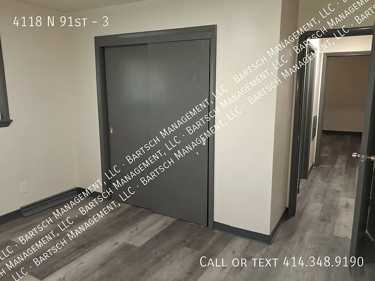 4118 N 91st St #3 — Photo 9