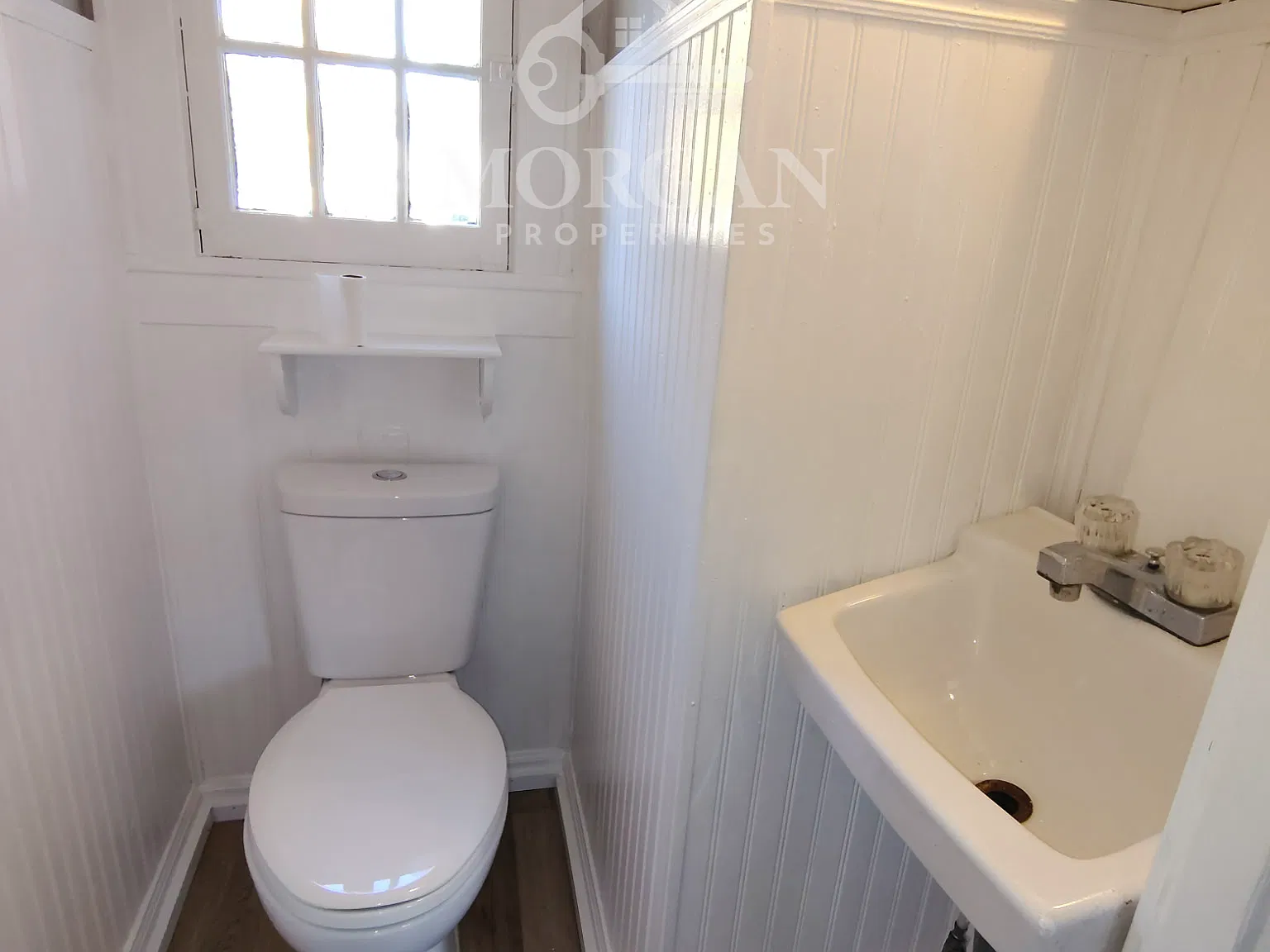 1315 E 8TH ST - - — Photo 2