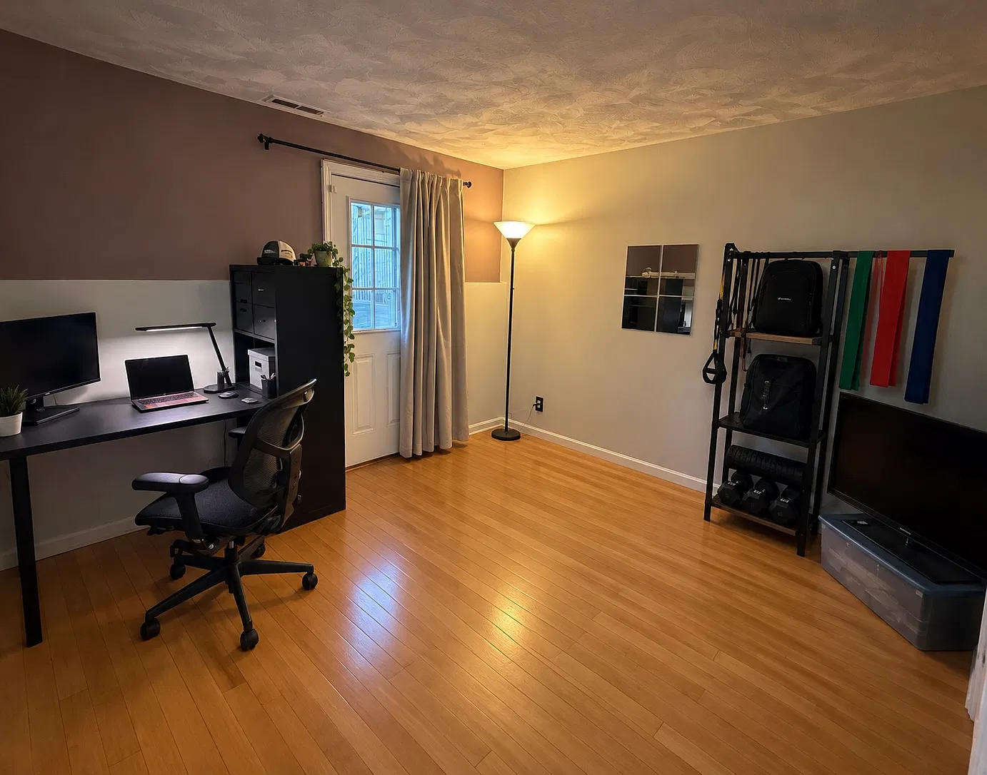 2 bed, 1000 sqft, $2,700 — Photo 4