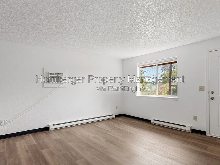 2439 N Standard St — Photo 5