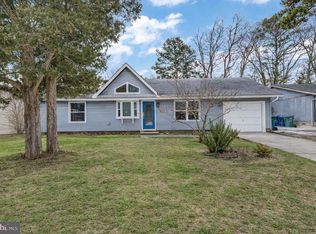 136 Country Club Blvd, Little Egg Harbor, NJ 08087