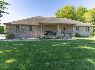 858 45th Ave, East Moline, IL 61244