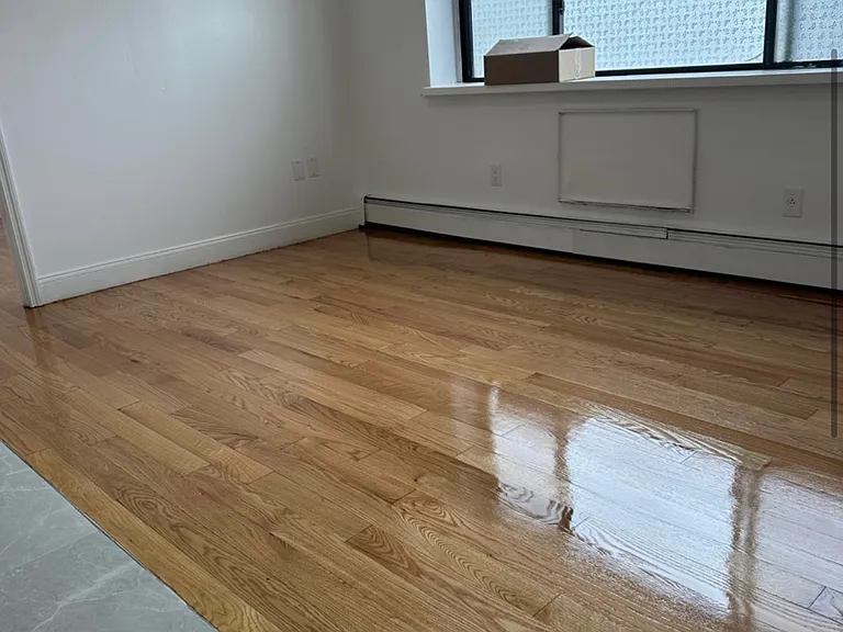 13161 Sanford Ave #2B — Photo 3