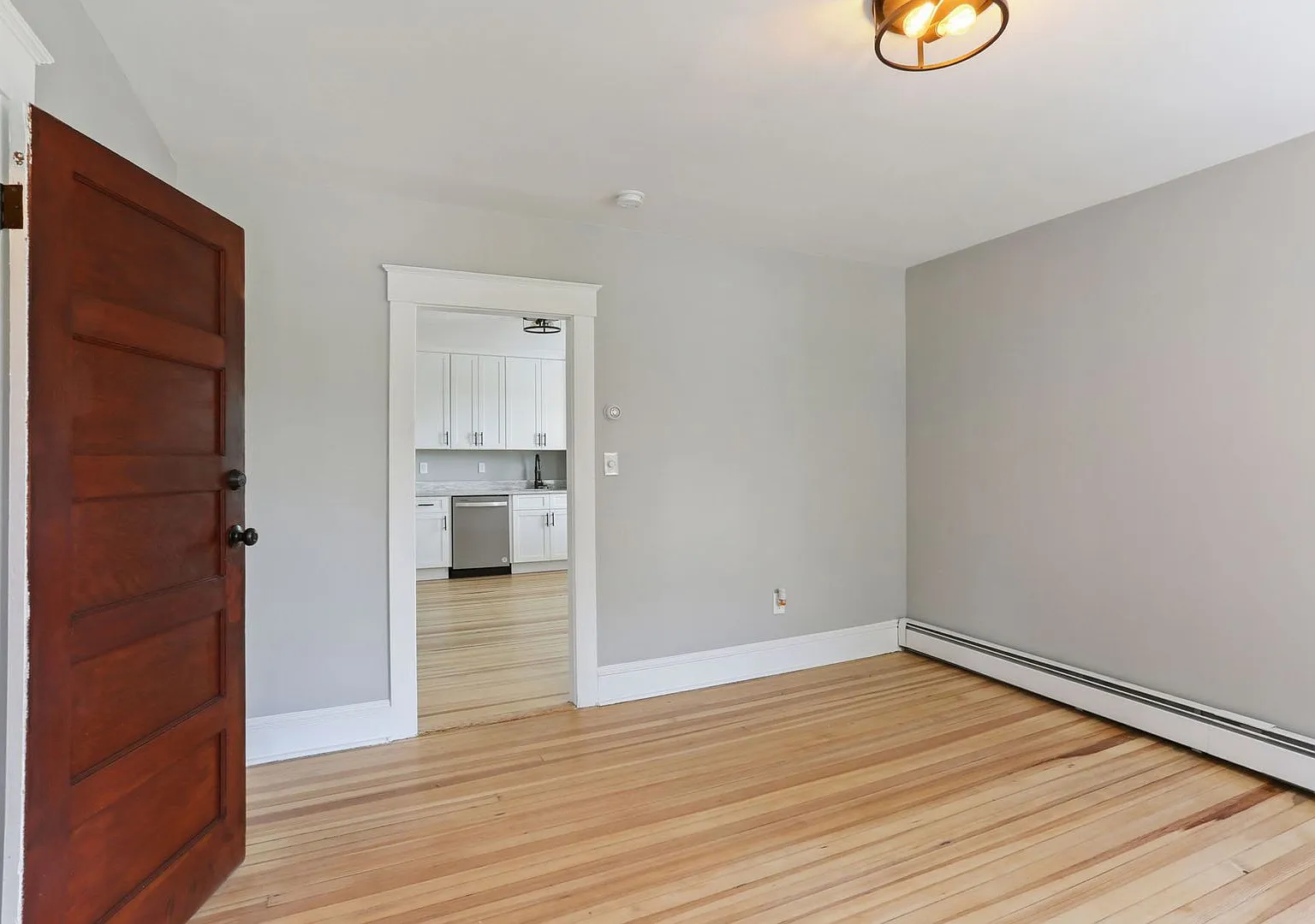 139 Albany Ave. — Photo 4