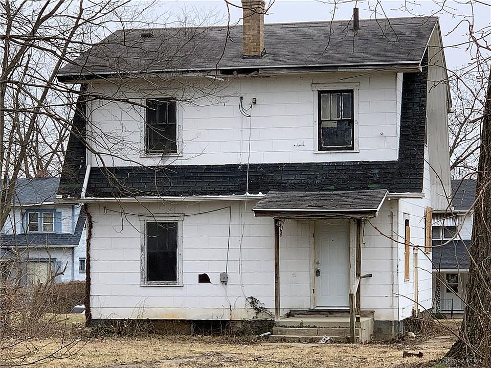2nd image of 205 Lorenz Ave