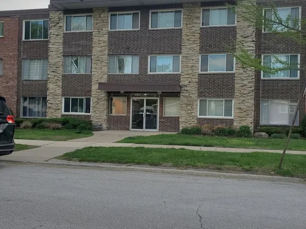 10210 Washington Ave APT 306, Oak Lawn, IL 60453