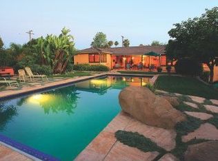 687 Grove Ln, Santa Barbara, CA 93105