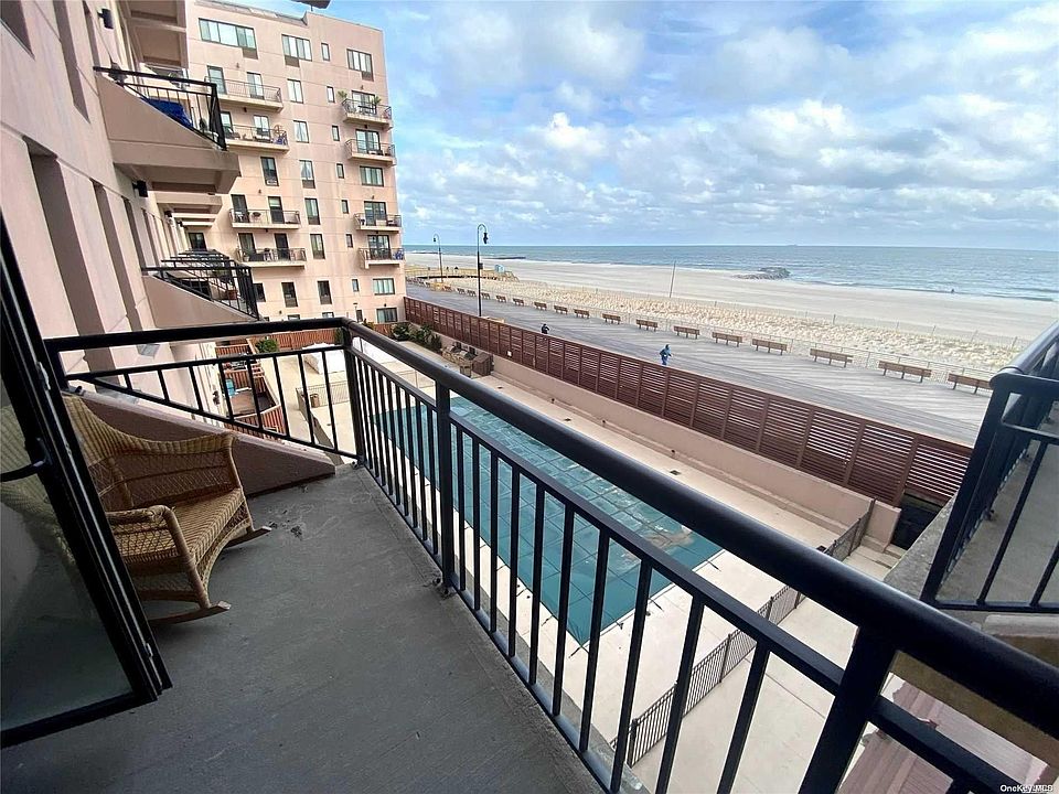 1st image of 100 W Broadway APT 3P