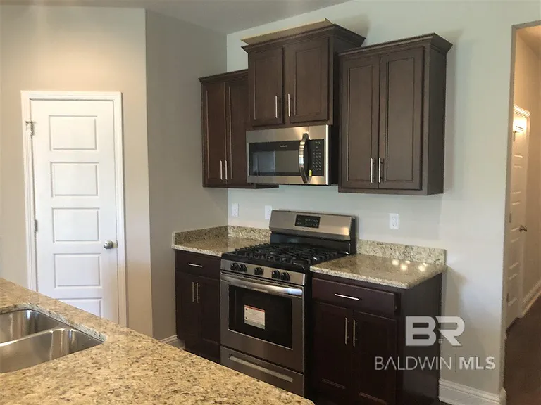 31681 Kestrel Loop — Photo 2