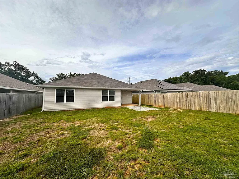 1040 Lovebird Ct — Photo 20