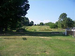 2nd image of 18984 Us Highway 12