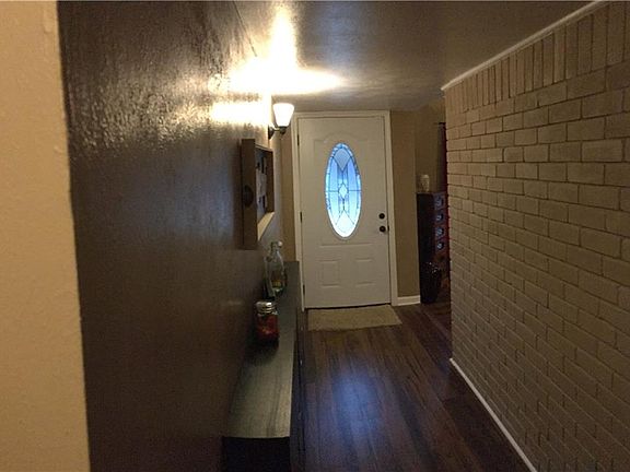 4th image of 5036 Thompson Dr