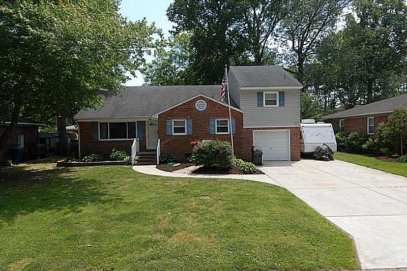 1st image of 4109 Clintwood Ln