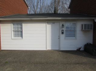 130 6th Dr SE #130, New Philadelphia, OH 44663