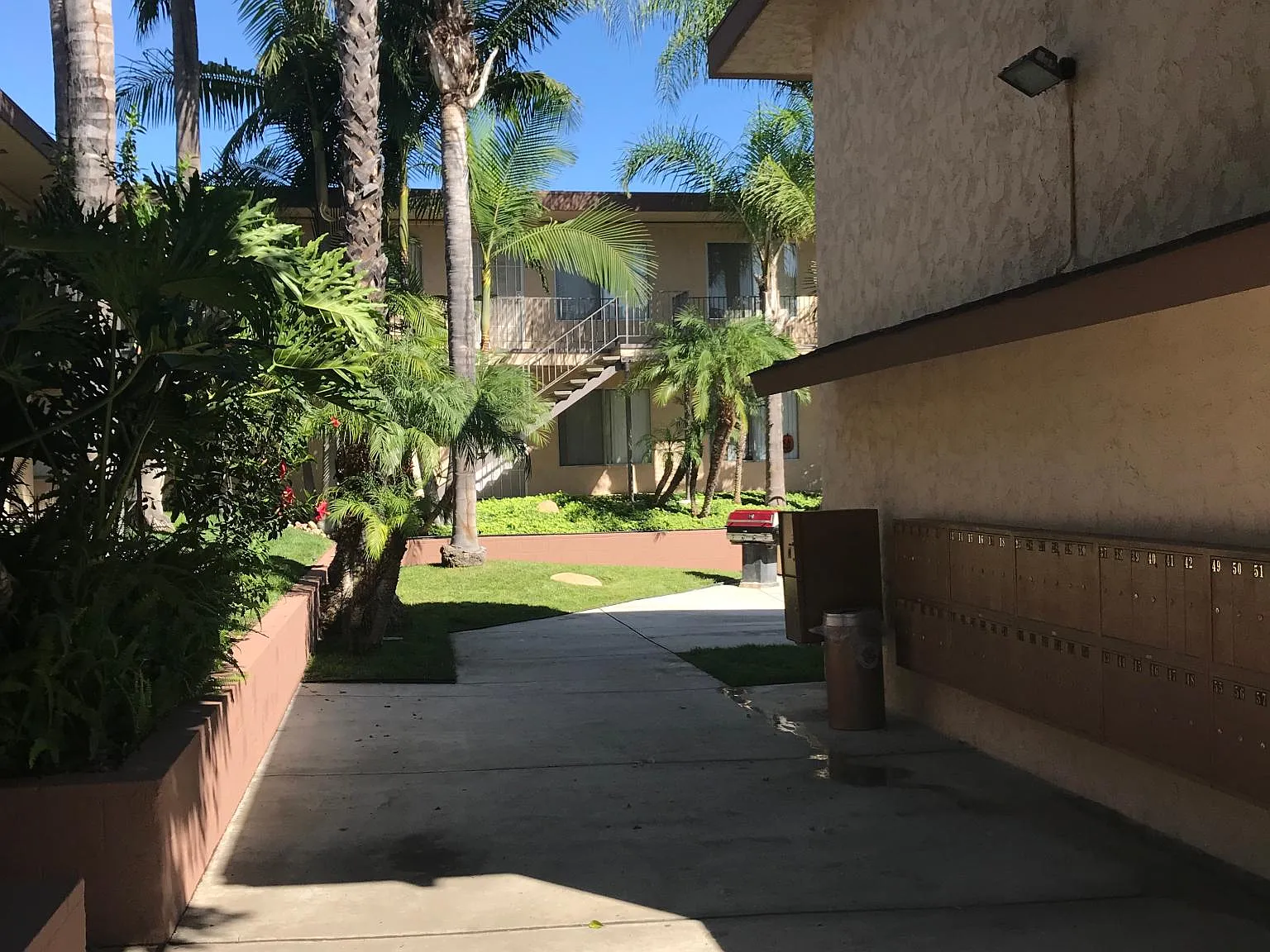 Mohawk Gardens — Photo 2