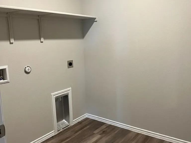 6917 Guadalupe Rd — Photo 17