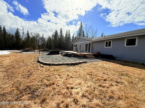 4th image of 46794 Spruce Haven St
