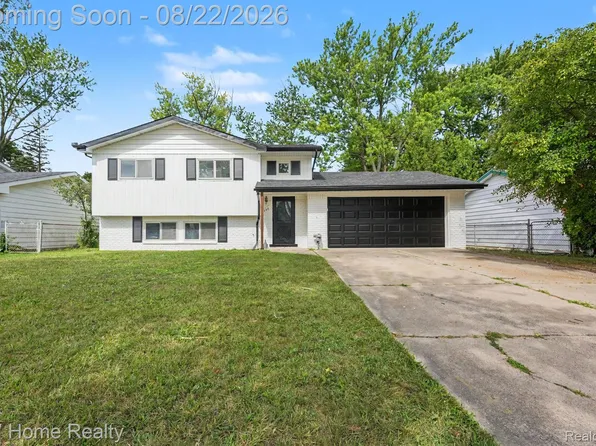 720 Jamestown Rd, Auburn Hills, MI 48326