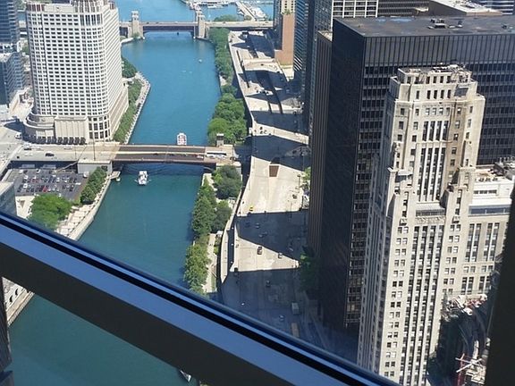 3rd image of 401 N Wabash Ave Unit 75F
