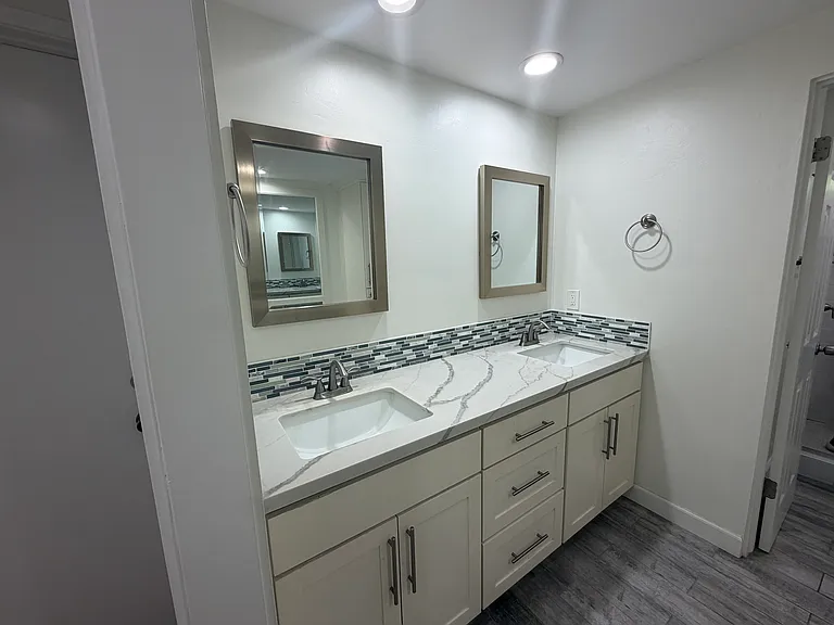 1424 La Linda Dr — Photo 23