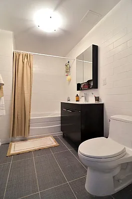 Rented by Pi Capital Partners | media 4