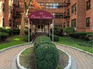 953 W Boston Post Rd APT 3C, Mamaroneck, NY 10543