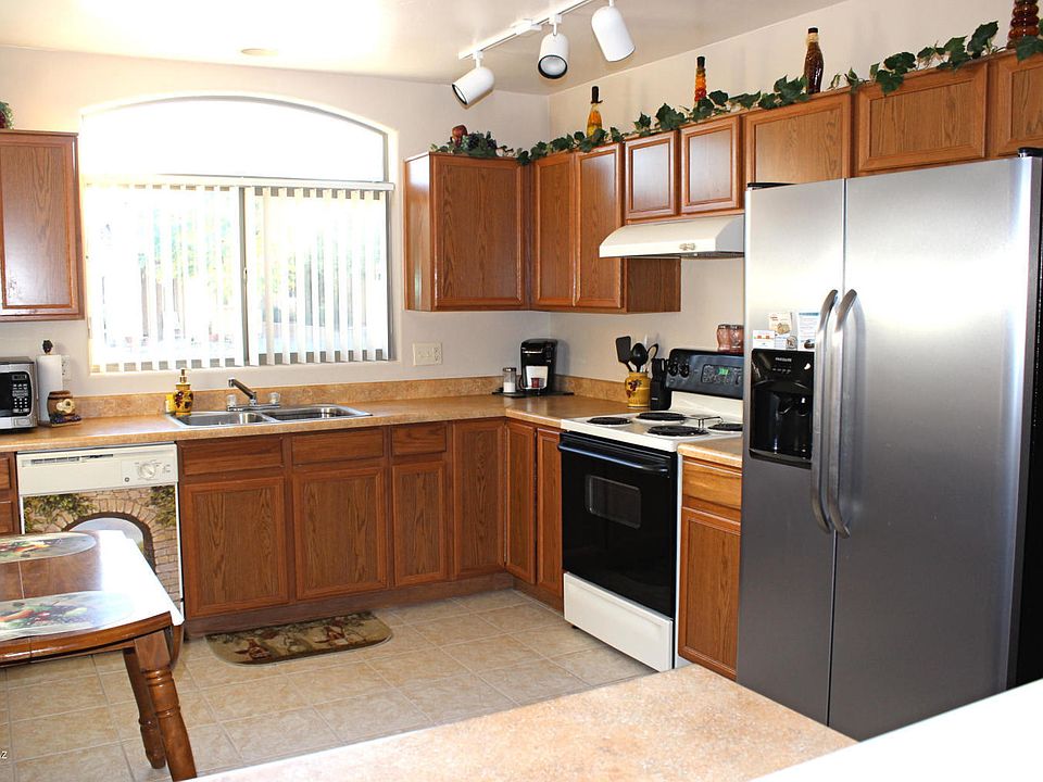 1st image of 333 E Calle Criba