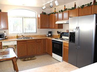 333 E Calle Criba, Green Valley, AZ 85614
