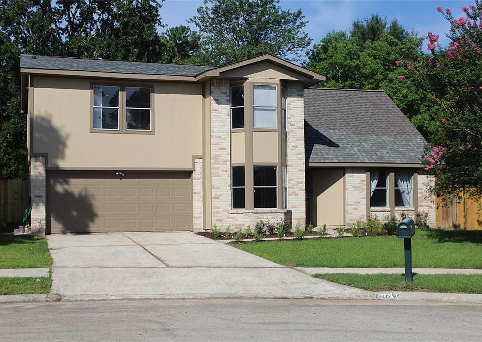 1st image of 5204 Treewood Dr