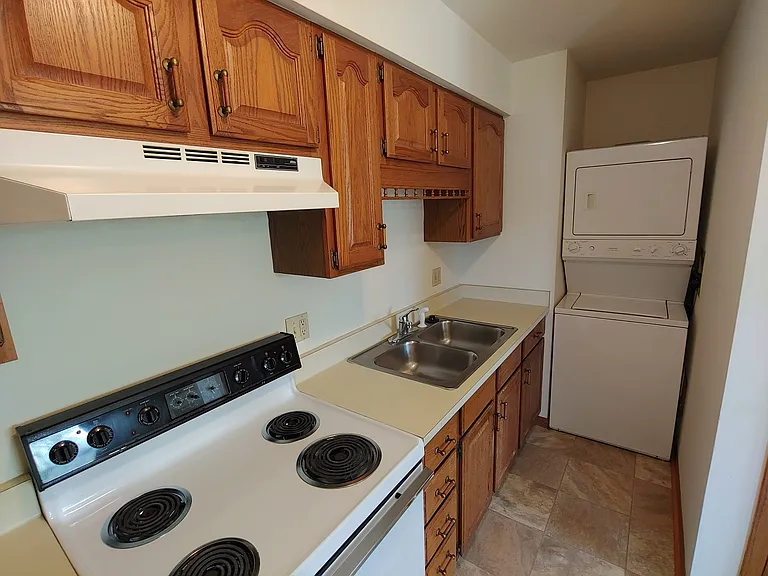 1108 Clement St — Photo 27