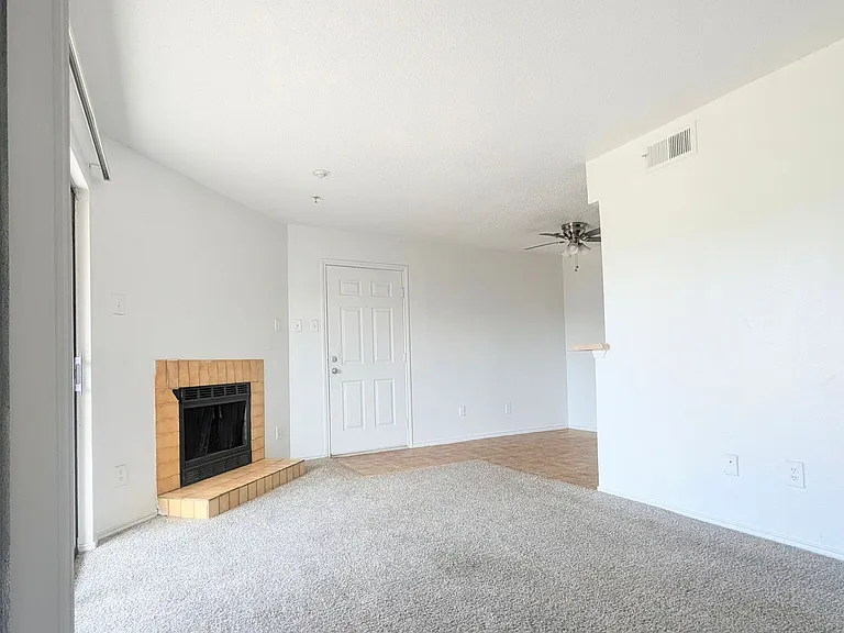 Bennett Place Apartments — Photo 30