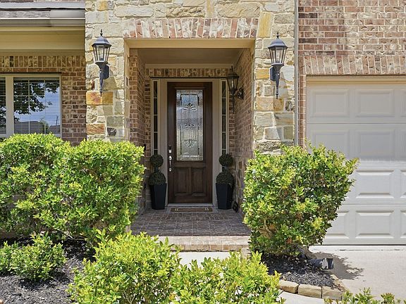 2nd image of 24603 Morgan Pines Ct