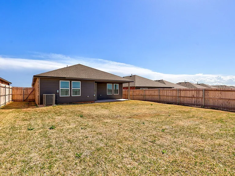 4109 Sara Park Dr — Photo 20