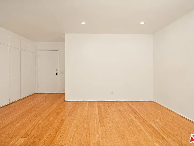2311 4th St #114 — Photo 9