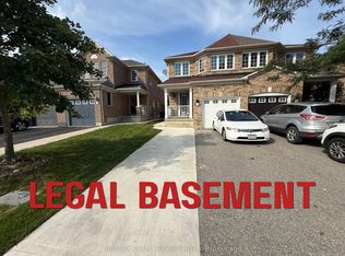 13 Eastway St, Brampton, ON L6S6L5