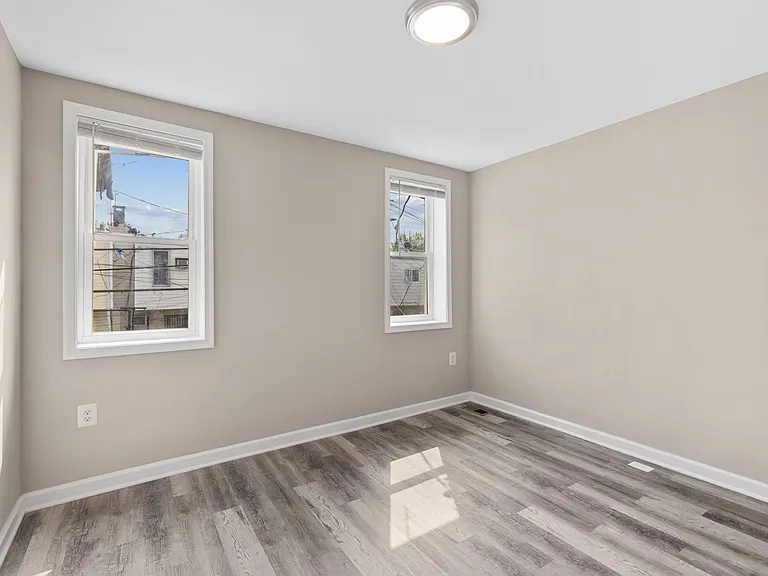 531 N Belnord Ave — Photo 10