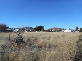 18604 S Joseph Hodge Rd, Peeples Valley, AZ 86332