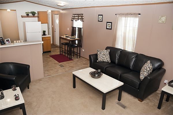 2a_Living Room