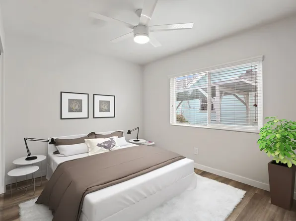 1358 W 36th Street, 1358 W 36th St APT 4, Los Angeles, CA 90007