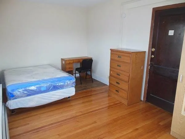 207 Main St — Photo 6