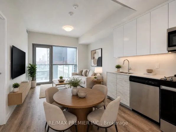 60 Frederick St, Kitchener, ON