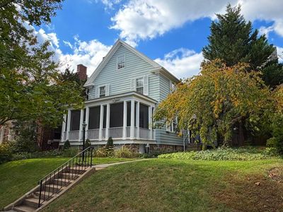 2710 36th St NW, Washington, DC, 20007