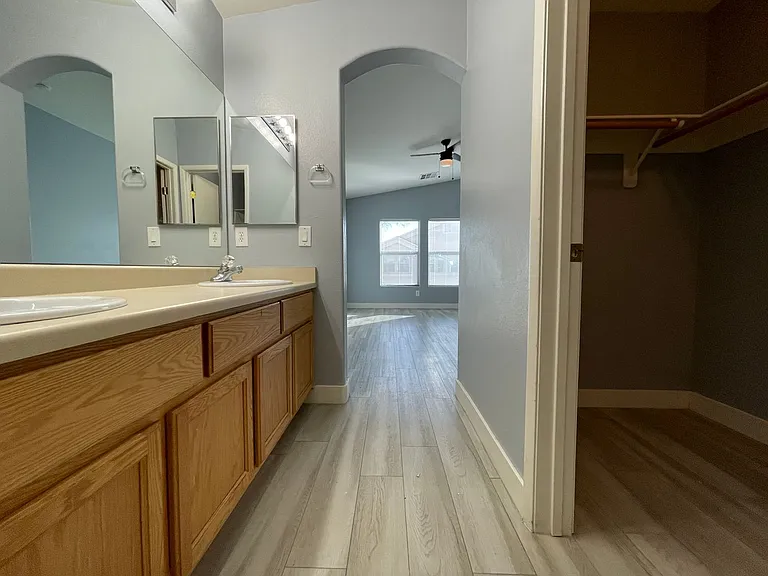 6532 Charlie Chaplin Ave #101 — Photo 19