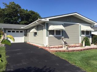 54 Whitman St, Brick, NJ 08724