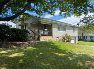 29 Sunset Dr #L-6, Scott Township, PA 18411