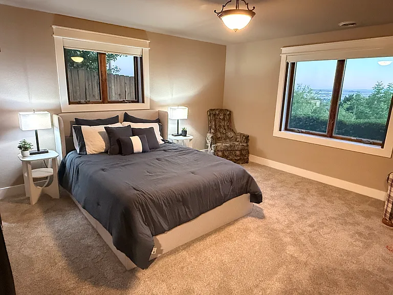 3245 E Boulder Heights Dr — Photo 11