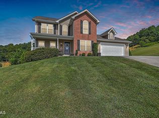 19529 Snaffle Bit Ln, Bristol, VA 24202