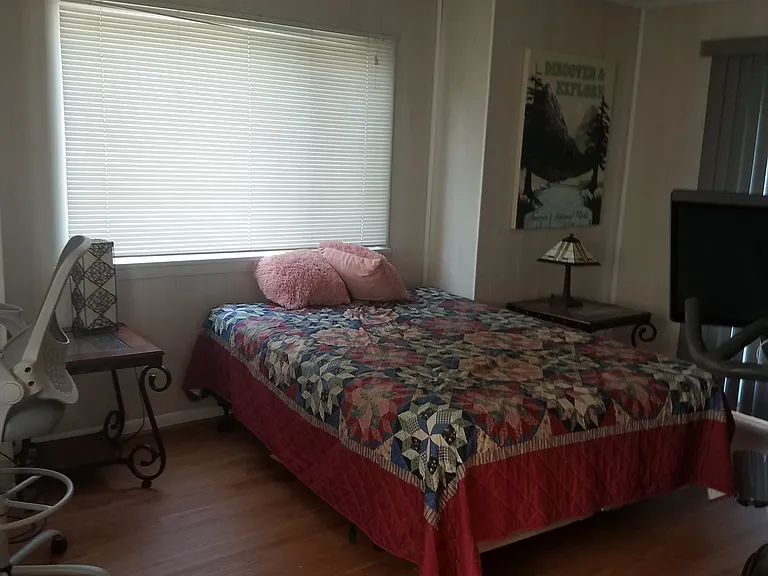 72 Maple Tree Ave #2 — Photo 13